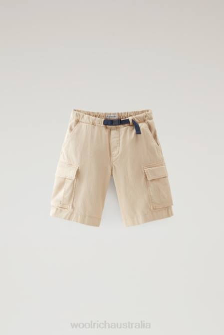 Woolrich Boys B Garment-Dyed Cargo Shorts in Stretch Cotton Beach Sand Clothing J026882