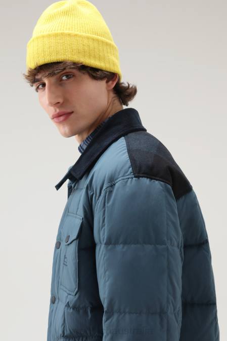 Woolrich Men Padded Heritage Terrain Overshirt in Taslan Nylon Blue Lake Clothing J026661