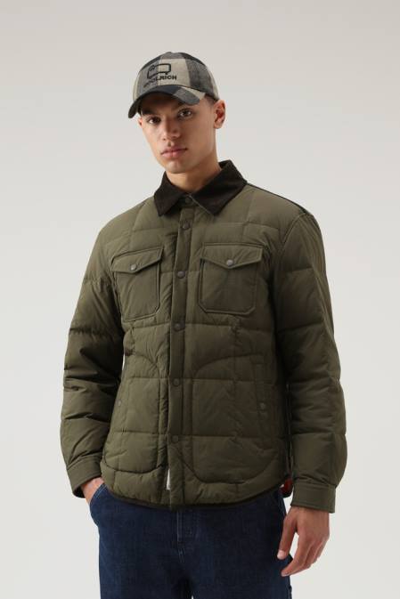 Woolrich Men Padded Heritage Terrain Overshirt in Taslan Nylon Dark Green Clothing J026642