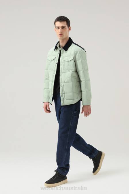 Woolrich Men Padded Heritage Terrain Overshirt in Taslan Nylon Desert Sage Clothing J026664