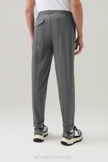 Woolrich Men Commuting Pants in Eco-Comfort Wool Blend Medium Grey Melange Clothing J026698