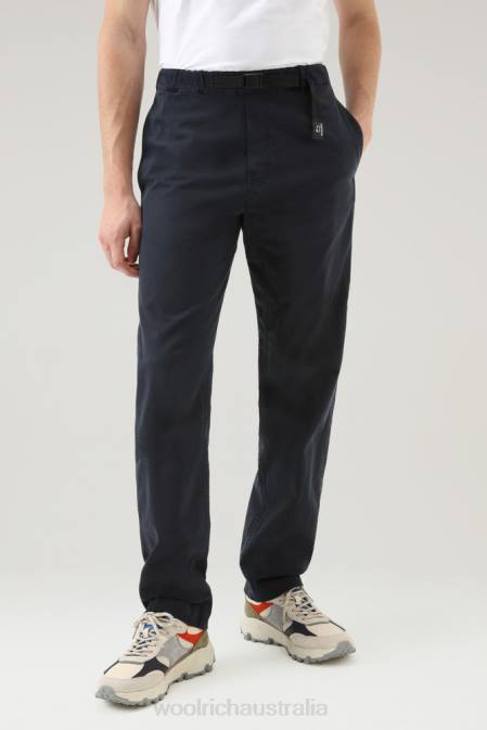 Woolrich Men Garment-Dyed Chino Pants in Stretch Cotton Melton Blue Clothing J026399