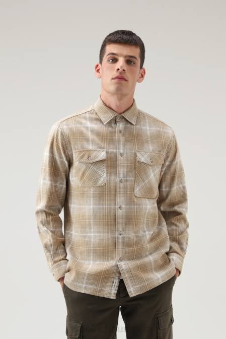 Woolrich Men Cruiser Flannel Check Shirt Gold Khaki Check Clothing J026735