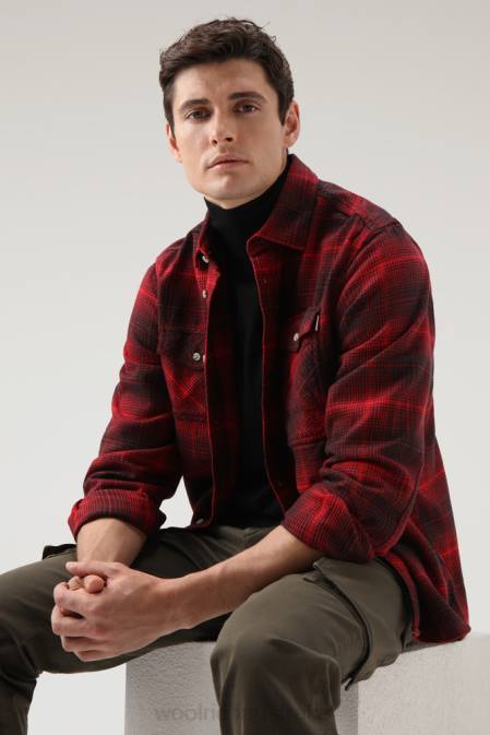 Woolrich Men Cruiser Flannel Check Shirt Red Check Clothing J026703