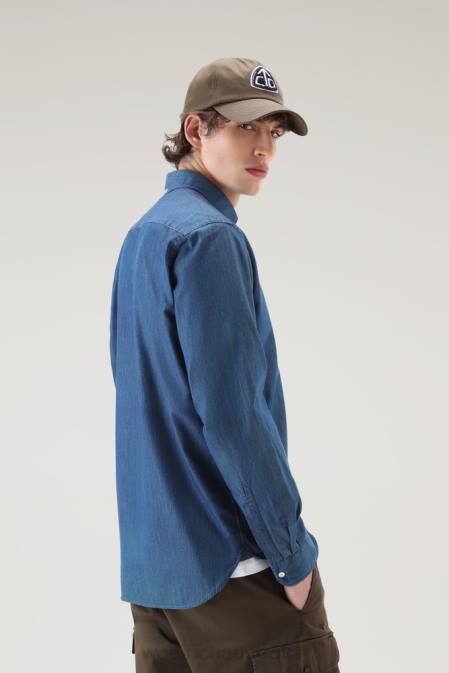 Woolrich Men Shirt in Pure Cotton Chambray Bleached Indigo Clothing J026712