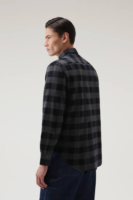 Woolrich Men Trout Run Flannel Check Shirt Charcoal Buffalo Clothing J026643