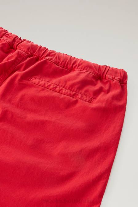 Woolrich Men Garment-Dyed Chino Shorts in Stretch Cotton Sky Red Clothing J026451