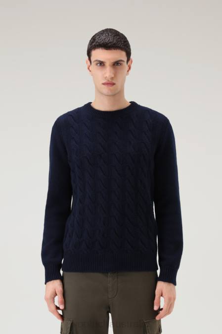 Woolrich Men Cable-Knit Crewneck in Virgin Wool Melton Blue Clothing J026700