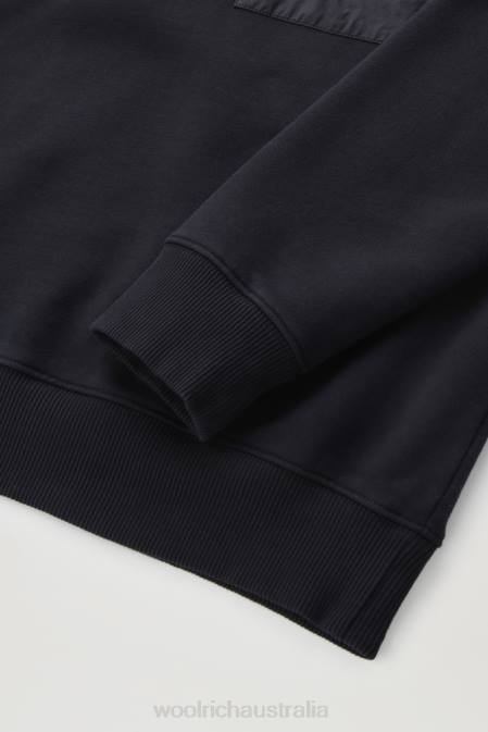 Woolrich Men Crewneck Sweatshirt in Cotton and Taslan Nylon Black Clothing J026690