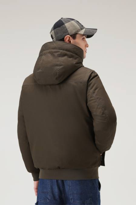 Woolrich Men Byrd Down Short Hooded Jacket Dark Green Clothing J026669