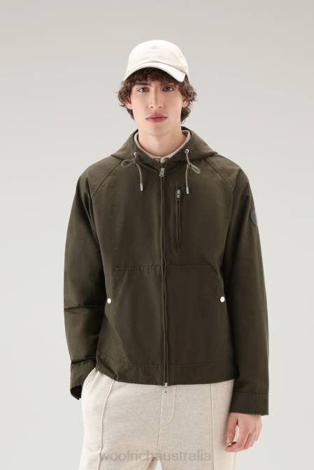 Woolrich Men Lobster Jacket in Light Eco Ramar with Hood Dark Green Clothing J026482