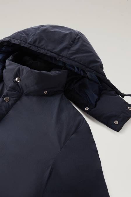 Woolrich Men Padded Aleutian Jacket in Eco Taslan Nylon with Detachable Hood Melton Blue Clothing J026390