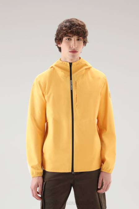Woolrich Men Waterproof Pacific Hooded Jacket Burnt Yellow Clothing J026450