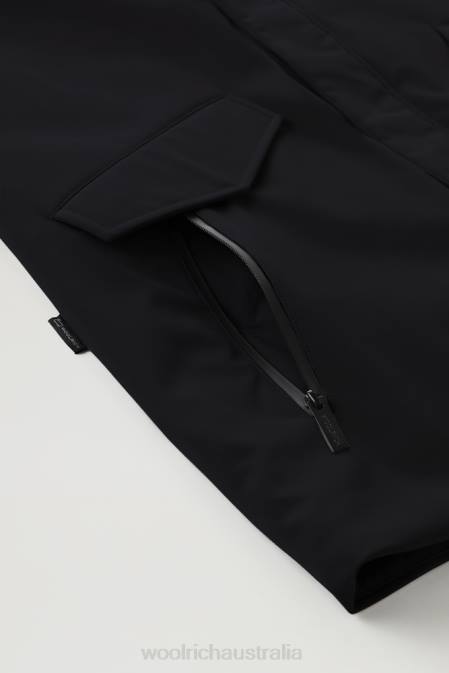 Woolrich Men Barrow Mac Softshell Coat Black Clothing J026822