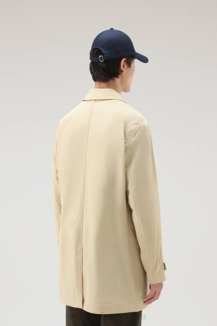 Woolrich Men City Carcoat in Urban Touch Beach Sand Clothing J026452