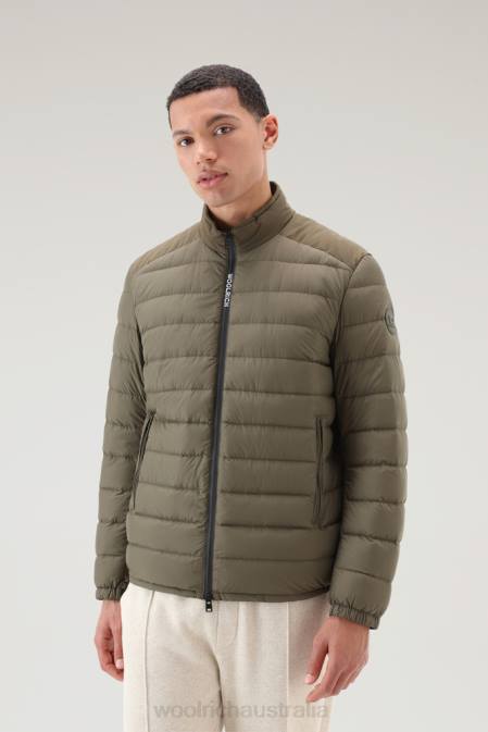 Woolrich Men Bering Tech Lightweight Down Jacket in Microfiber Dark Green Clothing J026564