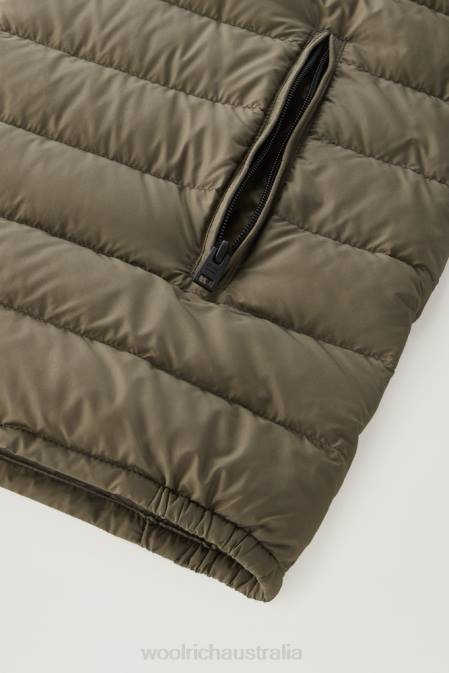 Woolrich Men Bering Tech Lightweight Down Jacket in Microfiber Dark Green Clothing J026564