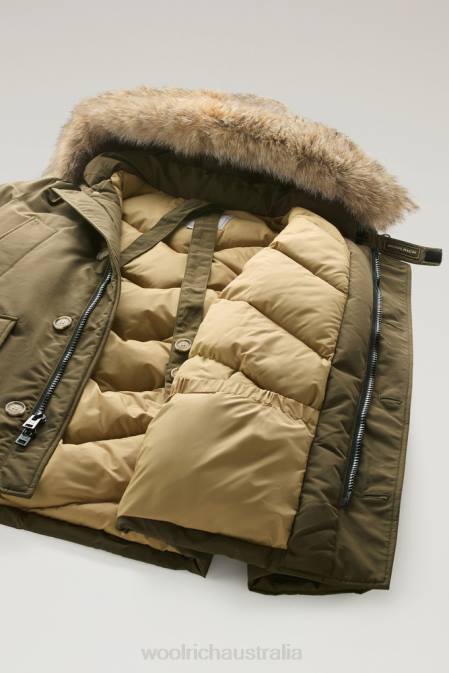 Woolrich Men Arctic Anorak in Ramar Cloth with Detachable Fur Dark Green Clothing J026851