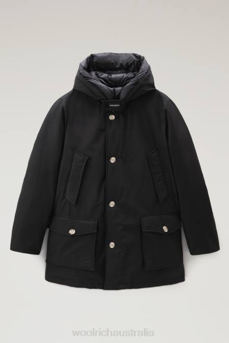 Woolrich Men Arctic Parka in Ramar Cloth Black Clothing J026816