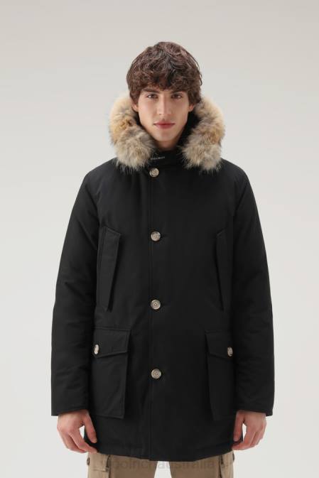 Woolrich Men Arctic Parka in Ramar Cloth with Detachable Fur Trim Black Clothing J026835
