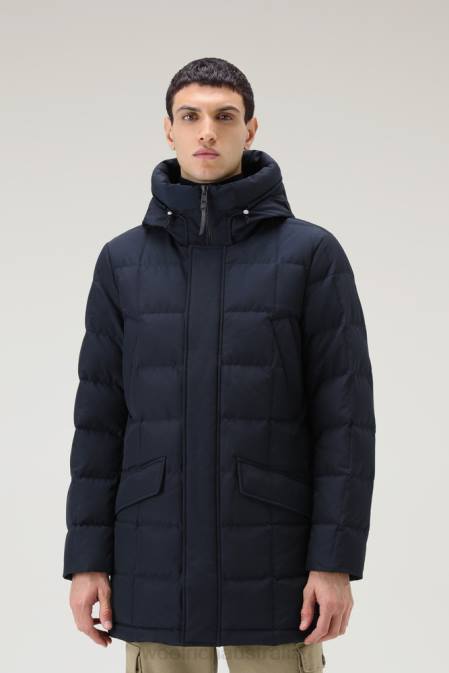 Woolrich Men Blizzard Quilted Parka in Ramar Cloth Melton Blue Clothing J026640