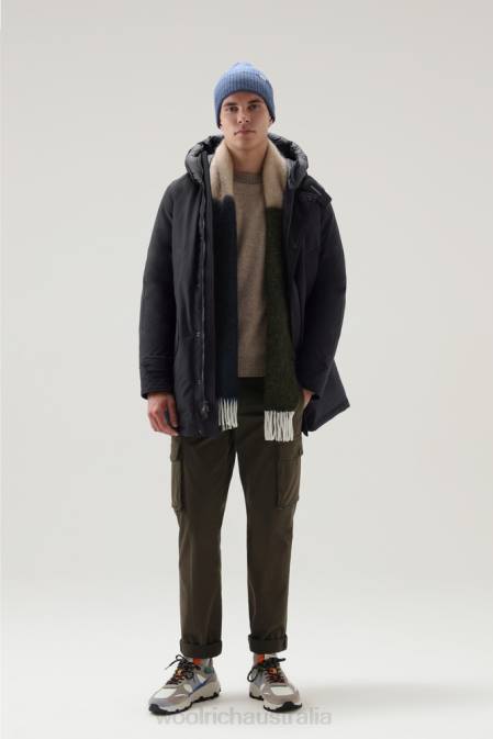 Woolrich Men Polar Parka with High Collar Black Clothing J026815
