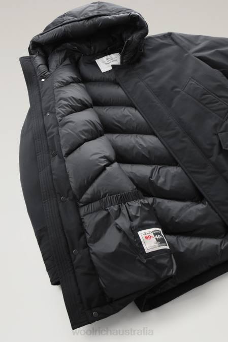 Woolrich Men Polar Parka with High Collar Black Clothing J026815