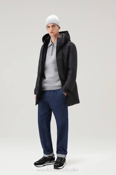 Woolrich Men Waterproof Long Parka in Pertex Revolve Black Clothing J026653