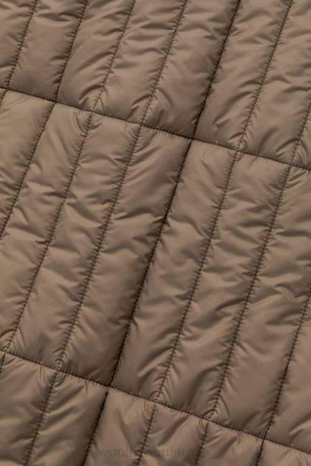 Woolrich Men Quilted Vest in Microfiber with Pockets-Aime Leon Dore Winter Twig Clothing J026769