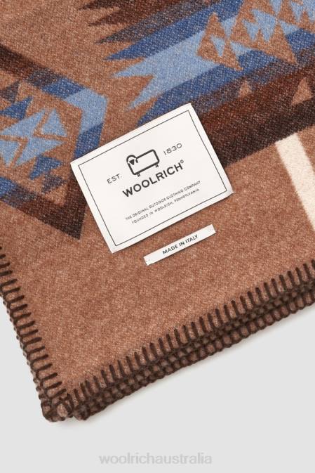 Woolrich Unisex Archival Pattern Jacquard Pure Wool Blanket-Made in Italy Beige Navajo Accessories J026353