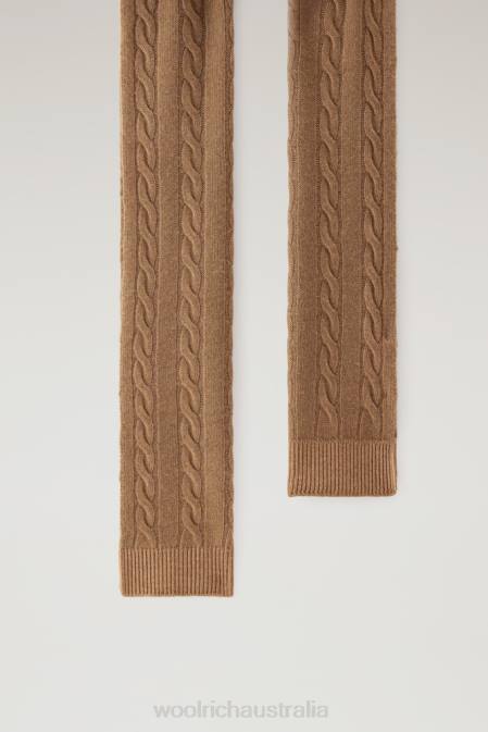 Woolrich Women Garment-Dyed Cable-knit Scarf Dark Camel Accessories J026275