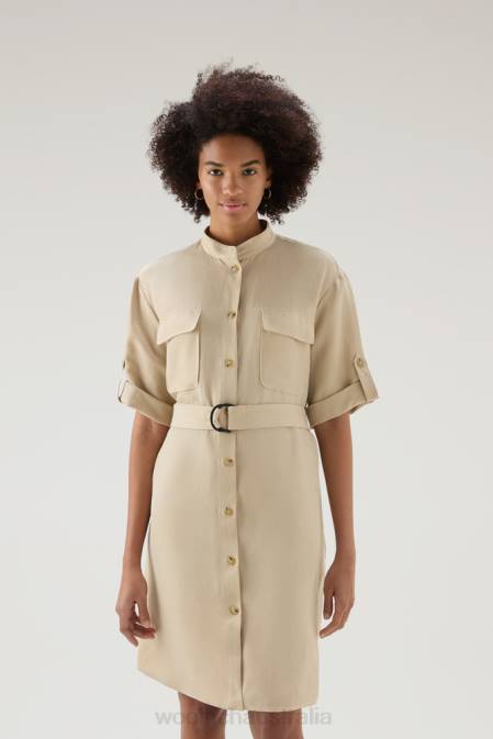 Woolrich Women Belted Utility Dress in Linen Blend Feather Beige Clothing J026183