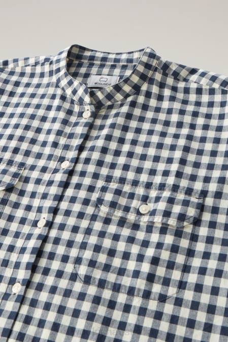 Woolrich Women Appalachian Trail Short-Sleeved Check Blouse in Pure Cotton Blue Buffalo Clothing J02644