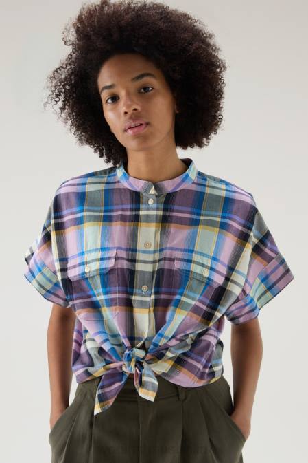 Woolrich Women Appalachian Trail Short-Sleeved Check Blouse in Pure Cotton Blue Check Clothing J026173