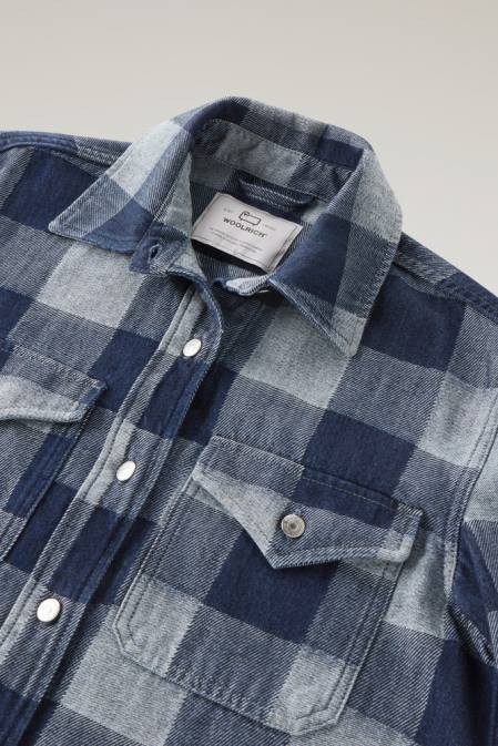 Woolrich Women Check Shirt in Pure Cotton Denim Dark Indigo Buffalo Clothing J02637