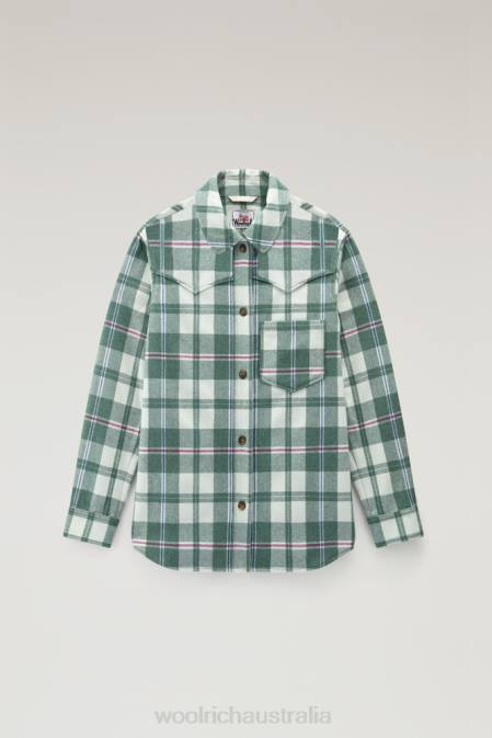 Woolrich Women Western Check Overshirt in Wool Blend Flannel Green Check Clothing J026324
