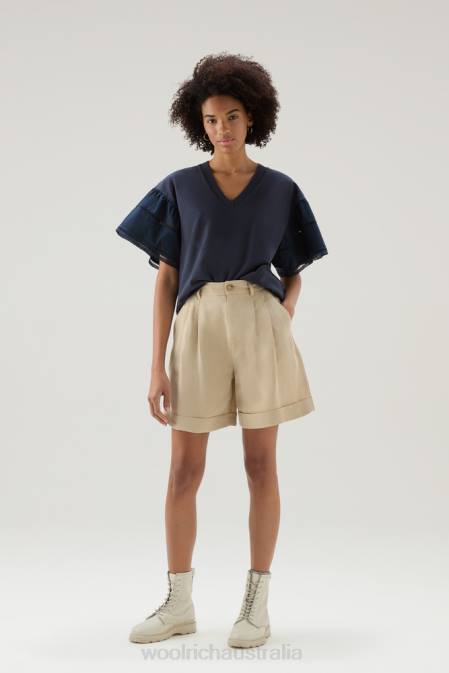 Woolrich Women Shorts in Linen Blend with Pockets Feather Beige Clothing J026162