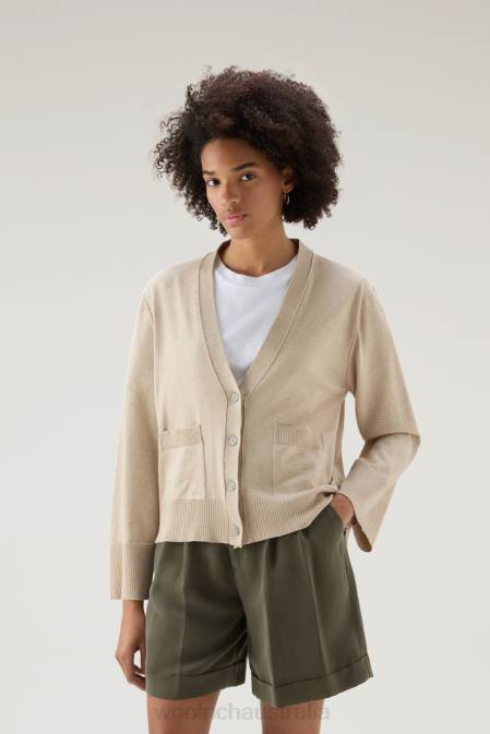 Woolrich Women Cardigan in a Cotton Cashmere Blend Beige Melange Clothing J026113