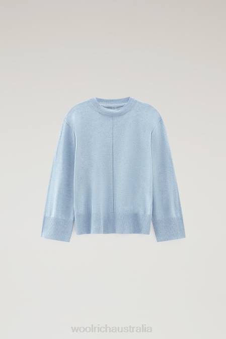 Woolrich Women Crewneck Sweater in a Cotton Cashmere Blend Pale Indigo Melange Clothing J02643