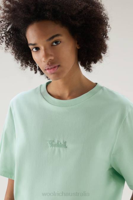 Woolrich Women Embroidered Logo T-shirt in Pure Cotton Harbor Green Clothing J0266