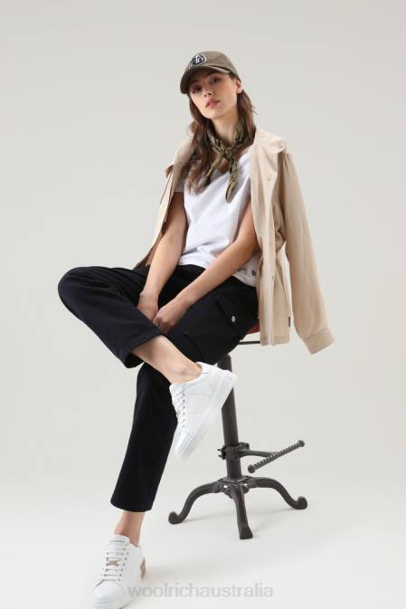 Woolrich Women V-neck T-shirt in Pure Cotton Bright White Clothing J02671