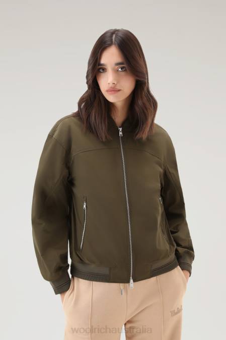 Woolrich Women Summer Bomber in Urban Touch Dark Green Clothing J02659