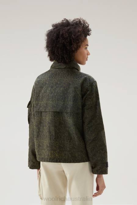 Woolrich Women Camo Jacket with Foldable Hood Dark Green Camou Clothing J02698