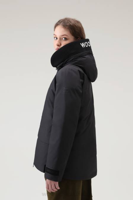 Woolrich Women Harveys Waterproof Jacket in Pertex Revolve Black Clothing J026211