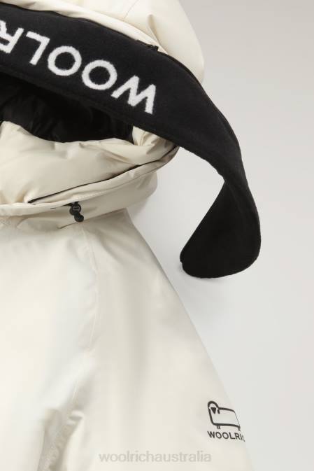 Woolrich Women Harveys Waterproof Jacket in Pertex Revolve Milky Cream Clothing J026250