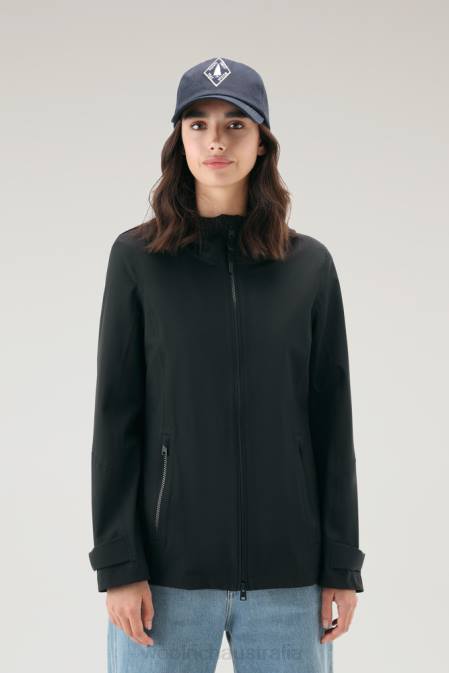 Woolrich Women Waterproof Leavitt Jacket with Hood Black Clothing J026178
