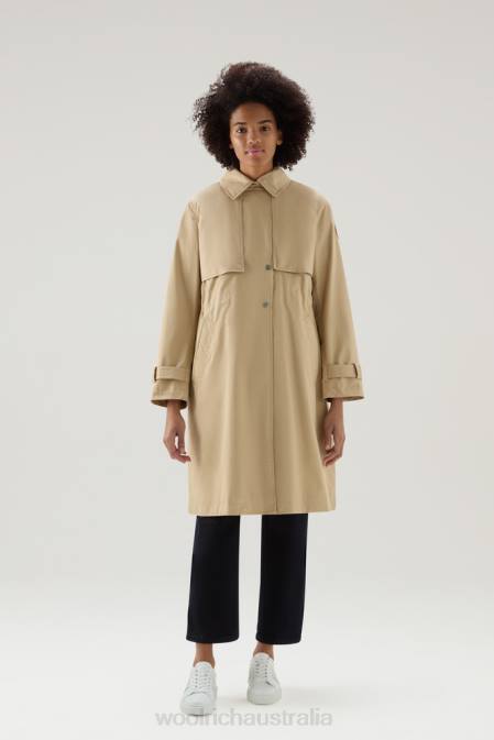 Woolrich Women Havice Trench Coat in Pure Cotton Feather Beige Clothing J02695