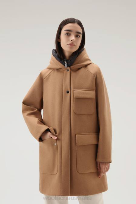 Woolrich Women Manteco Wool Sideline 2-in-1 Coat Dark Camel Clothing J026255