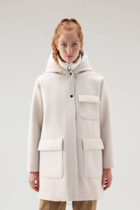 Woolrich Women Manteco Wool Sideline 2-in-1 Coat Milky Cream Clothing J026301