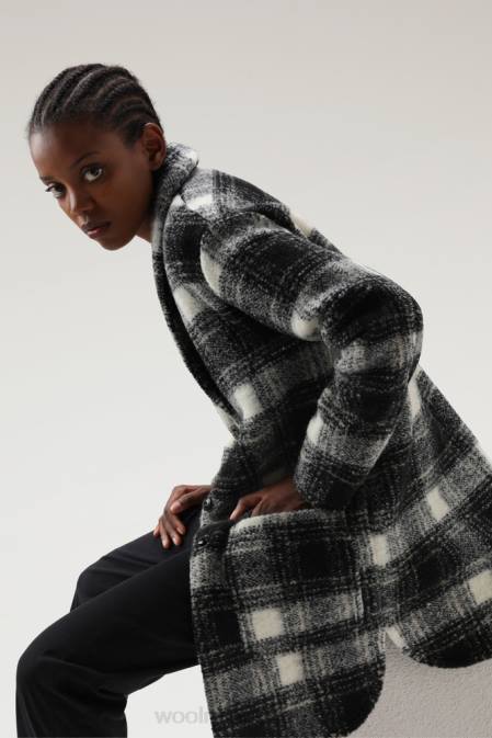 Woolrich Women Wool Blend Gentry Check Coat Black Check Clothing J026222